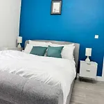 Stay In Ashford, Heathrow