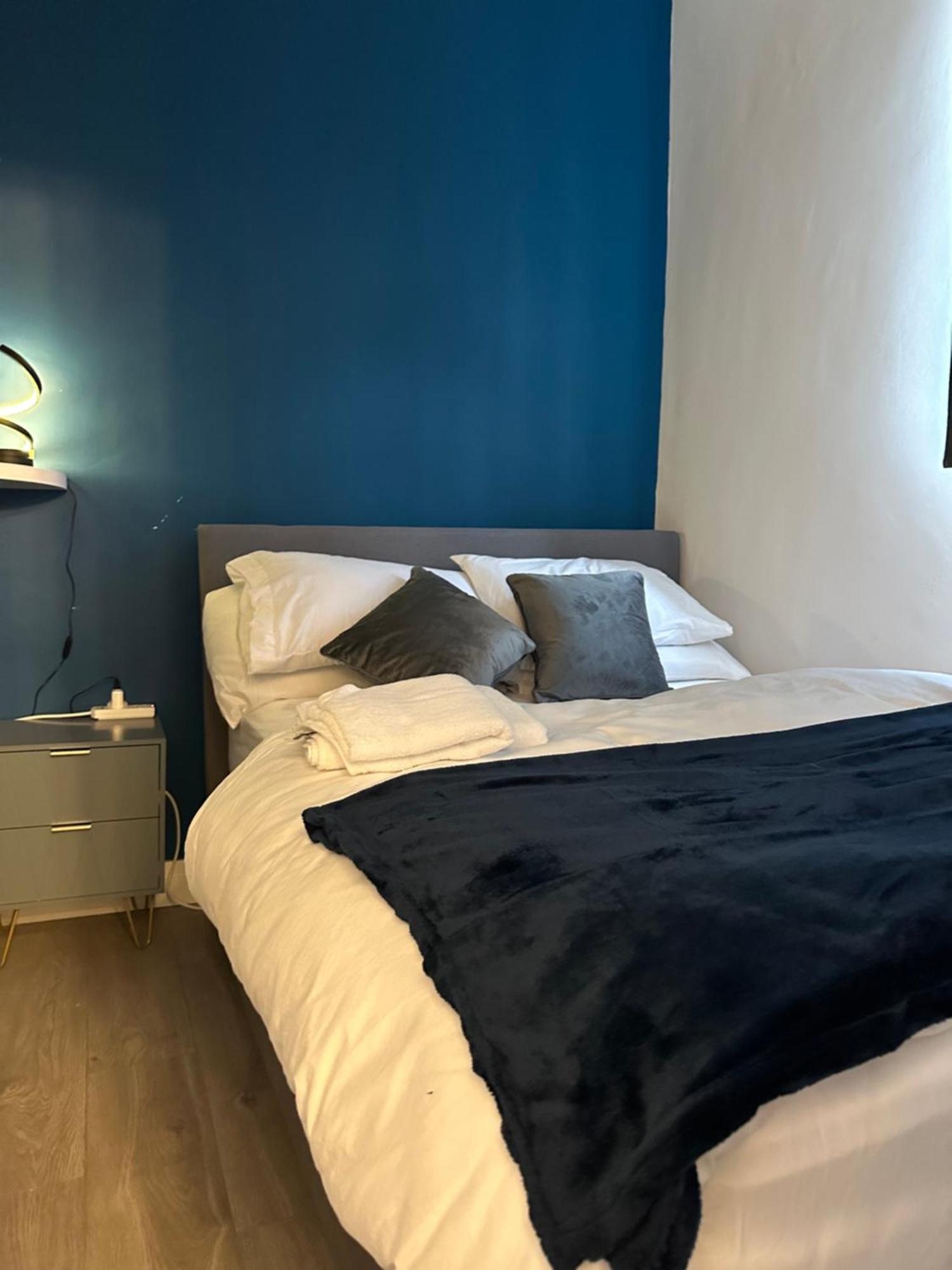 Guest house In Ashford, Heathrow